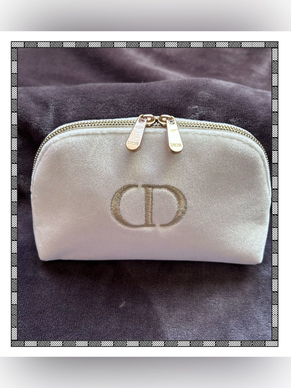 Dior Beauty Plush Velvet Golden Logo Cosmetic Makeup Zipper Pouch Cream OS
